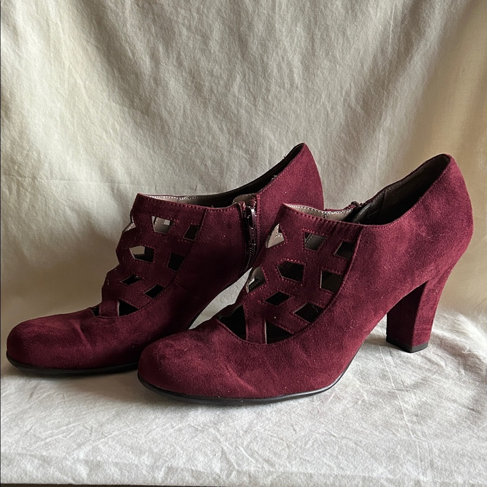 Aerosoles Burgundy Heeled Shoes, 3.5 inch heel